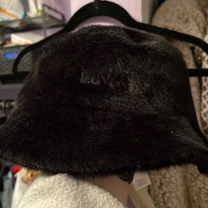 Fuzzy Levi’s Bucket Hat